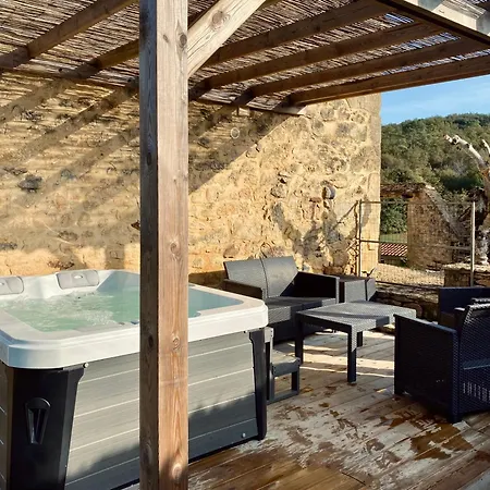 Chez Louise * Vitrac